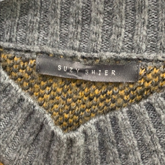 Cute long sleeves sweater - Picture 3 of 4